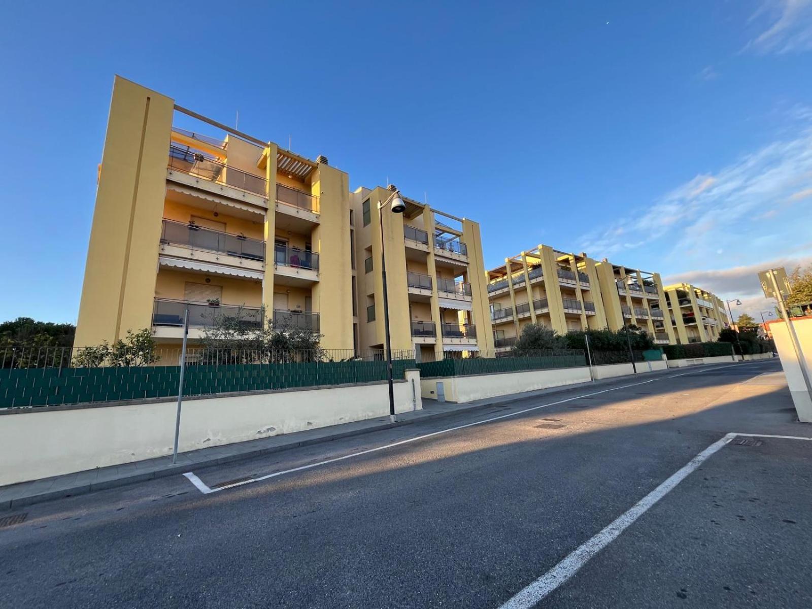 Dea Apartments Albenga Exterior photo