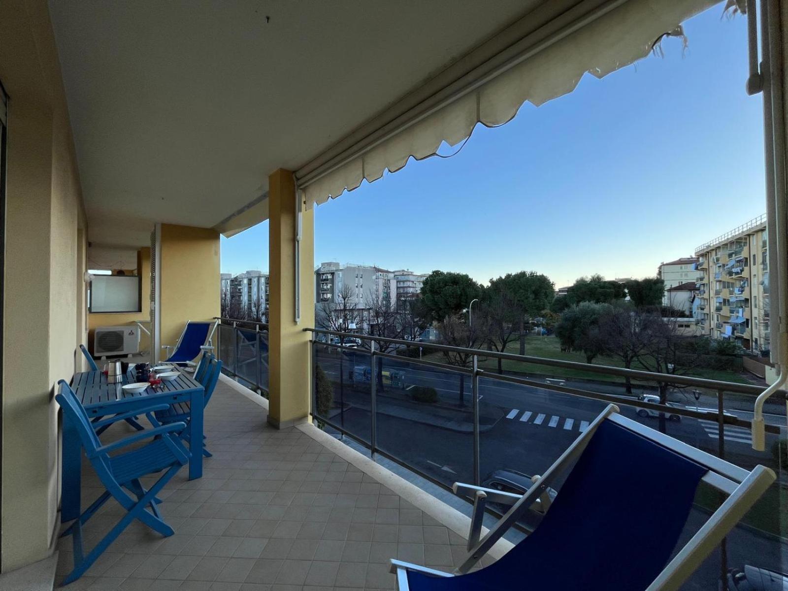 Dea Apartments Albenga Exterior photo