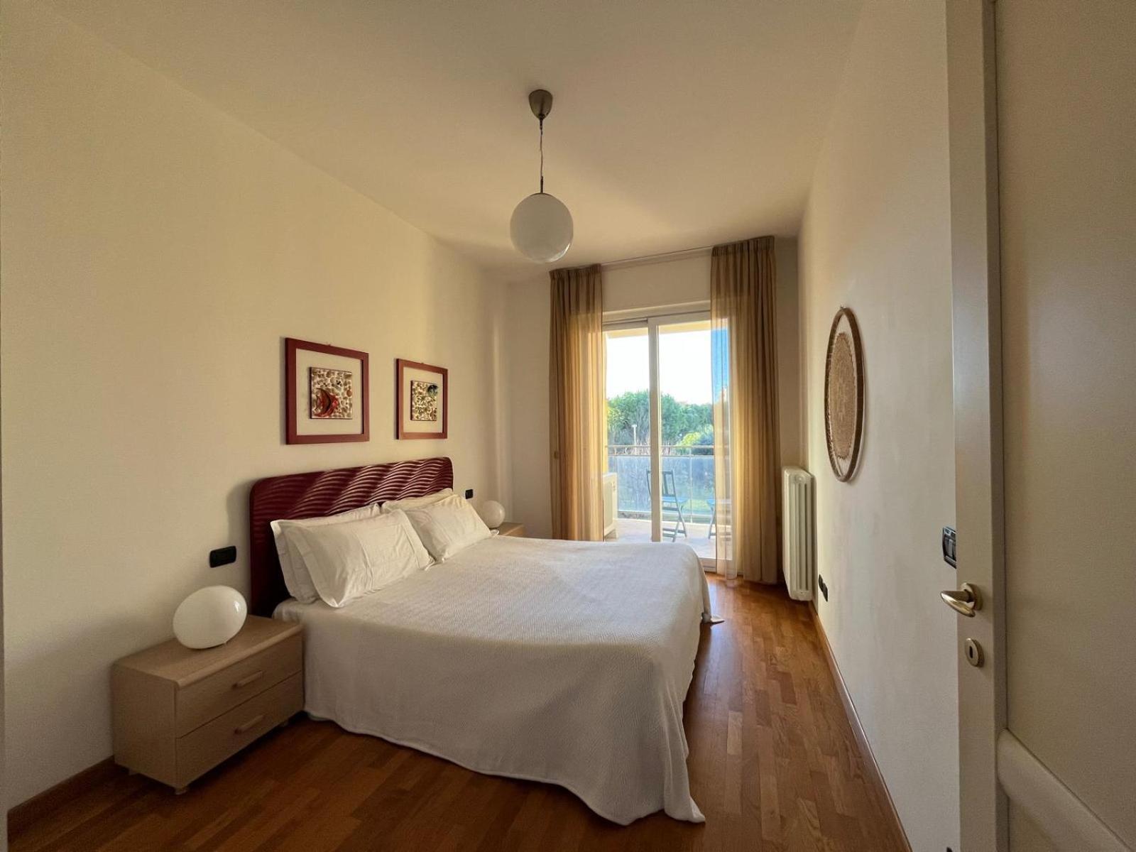 Dea Apartments Albenga Exterior photo