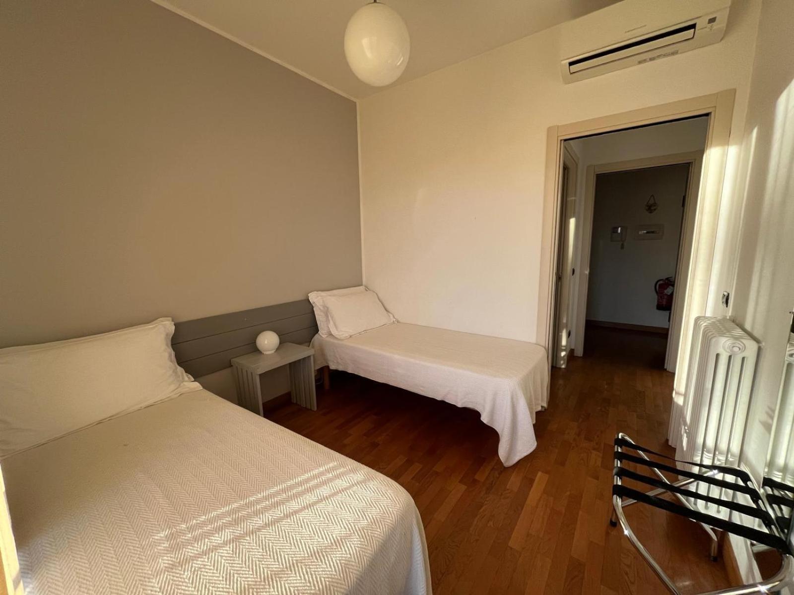 Dea Apartments Albenga Exterior photo